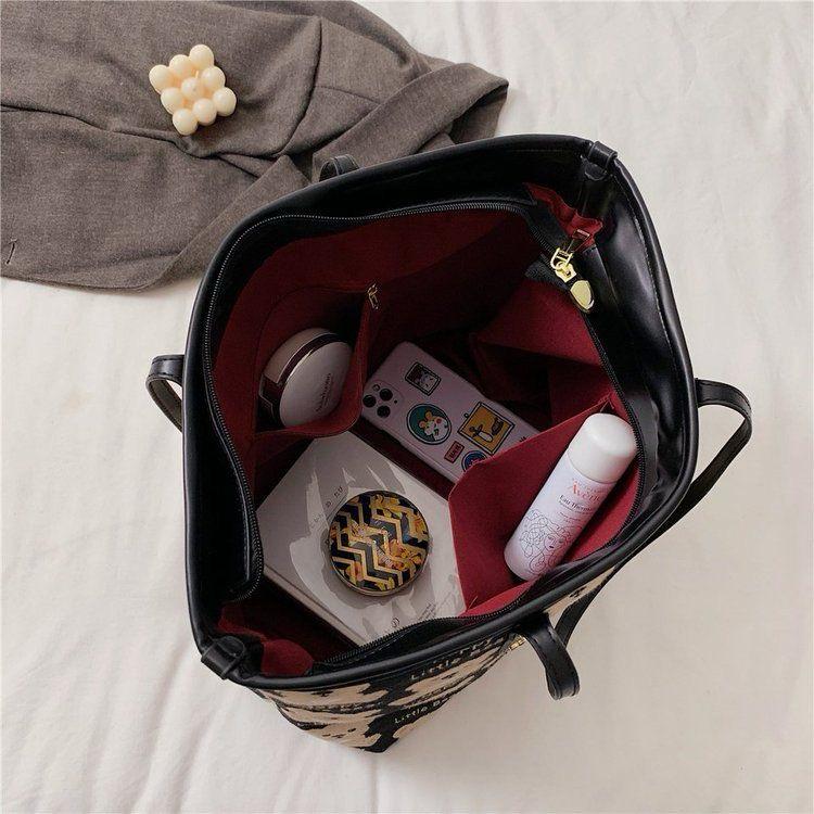 Whimsical Elegance: Cartoon Bear Print Tote Bag with Bag Charm